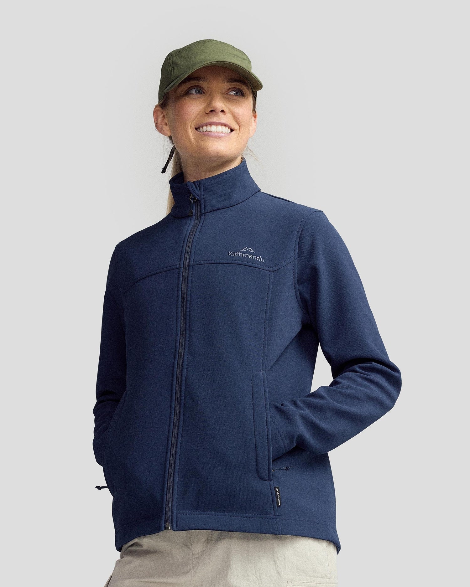 a0825_ou3_arbury_womens_jacket_navy_a_2000x2500_9ccac2e_1760306529000