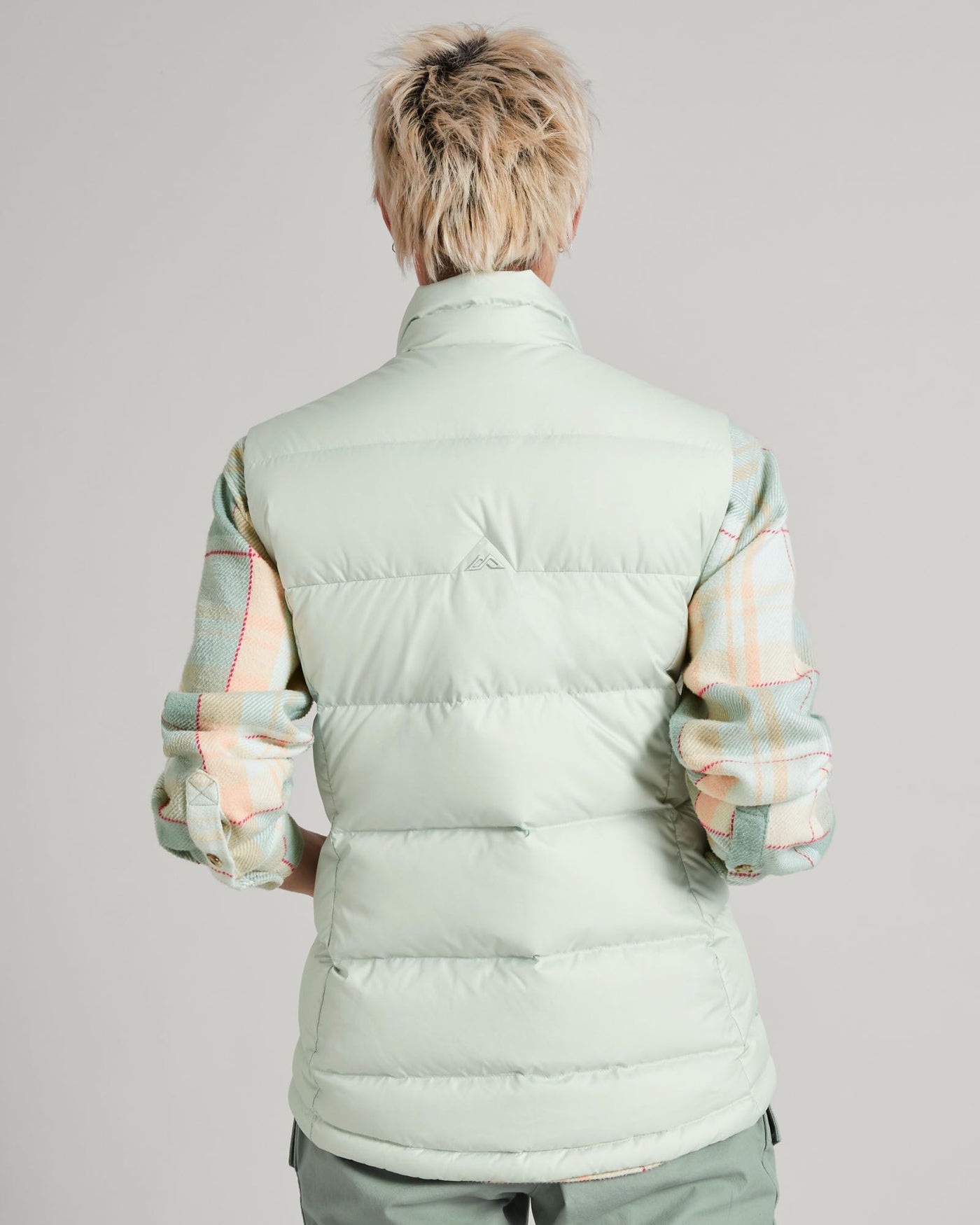 a0960_nz7_epiq_womens_down_vest_d_1743630154000