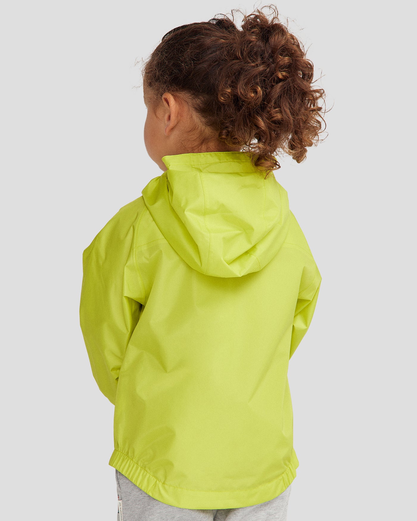 a1394_olg_pocket_it_2l_kids_rain_jacket_v4_green_m_d_1745458714000