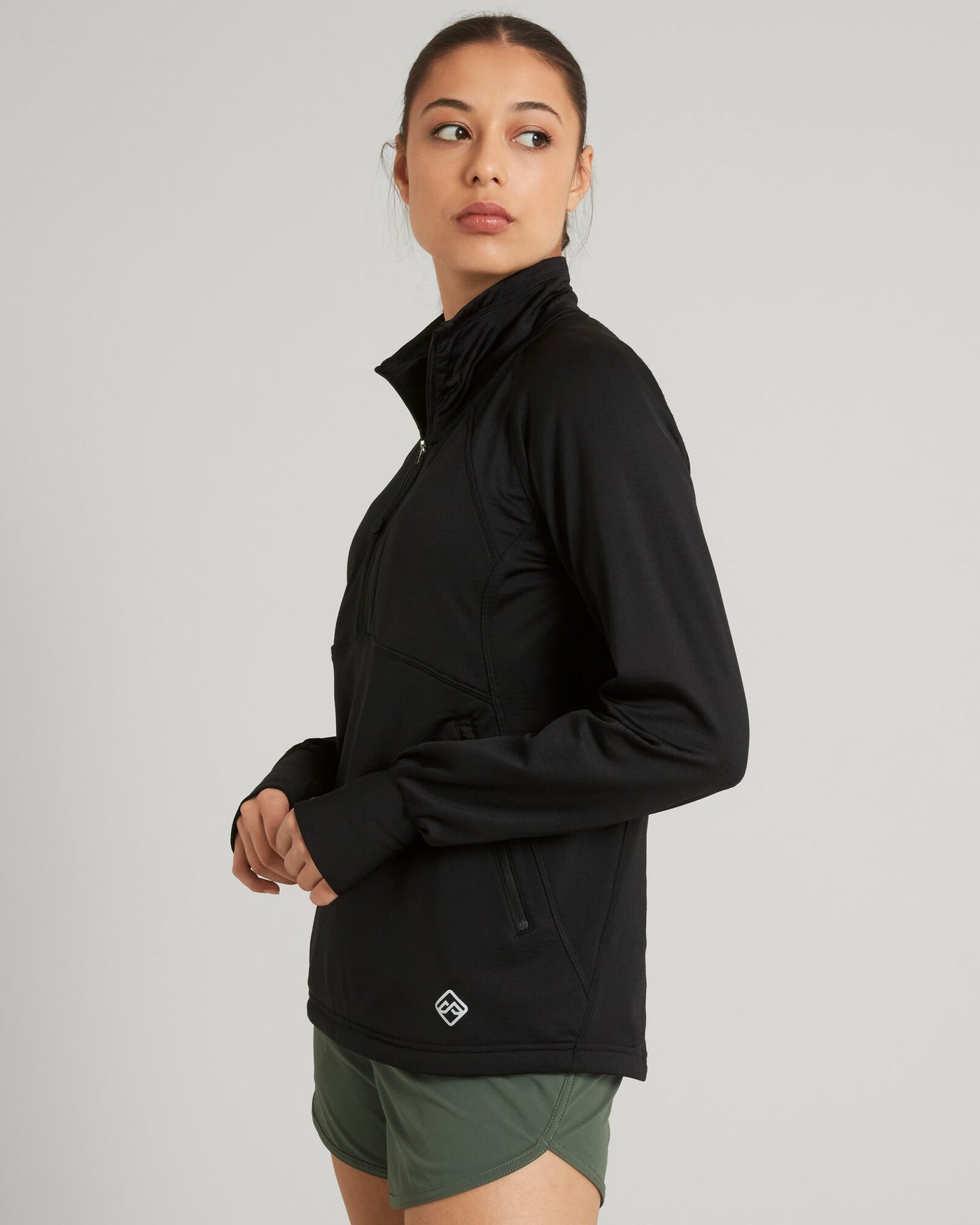 a1433_902_ult_hike_womens_quarter_zip_pullov_c_1743630473000
