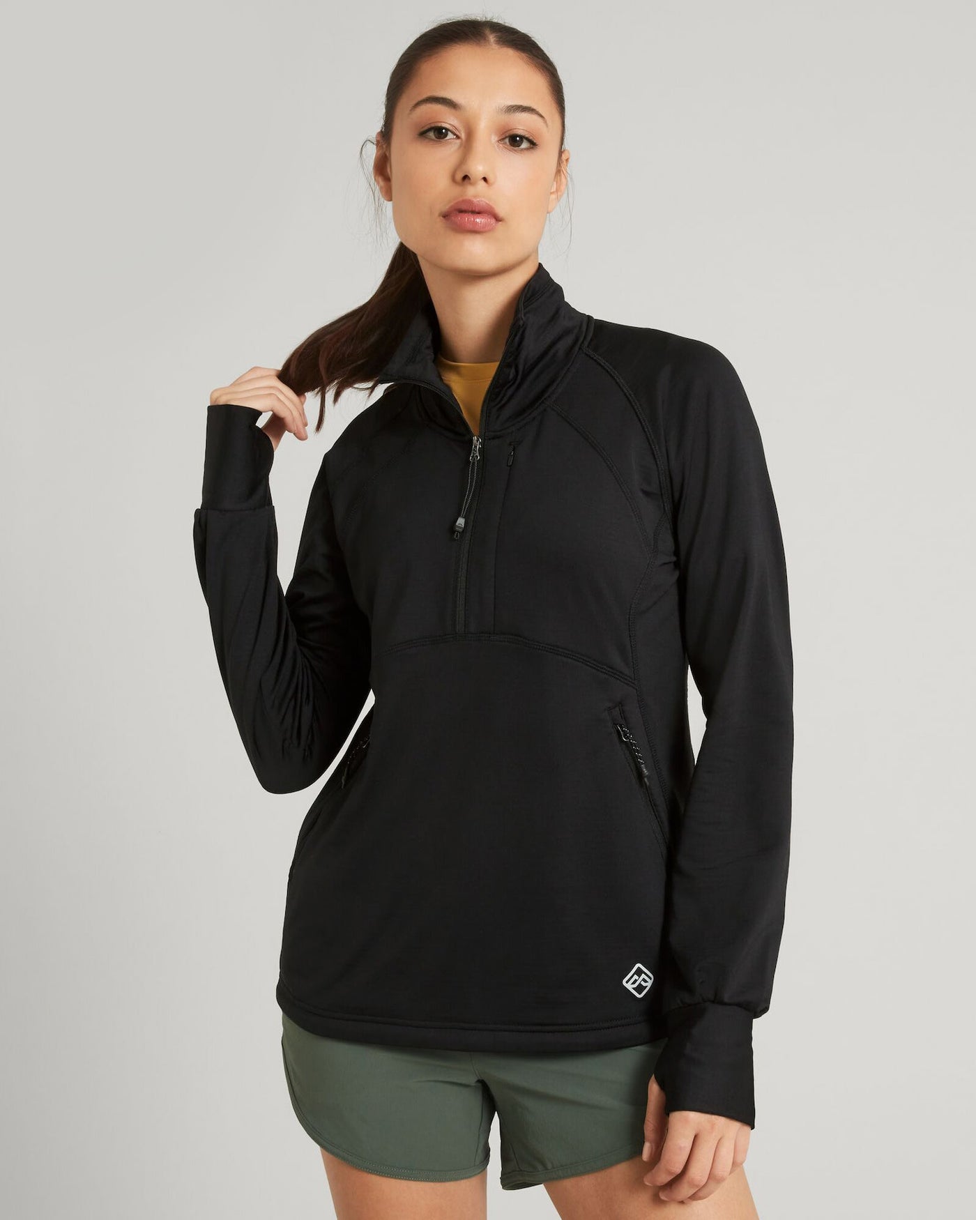 a1433_902_ult_hike_womens_quarter_zip_pullov_g_1743629514000