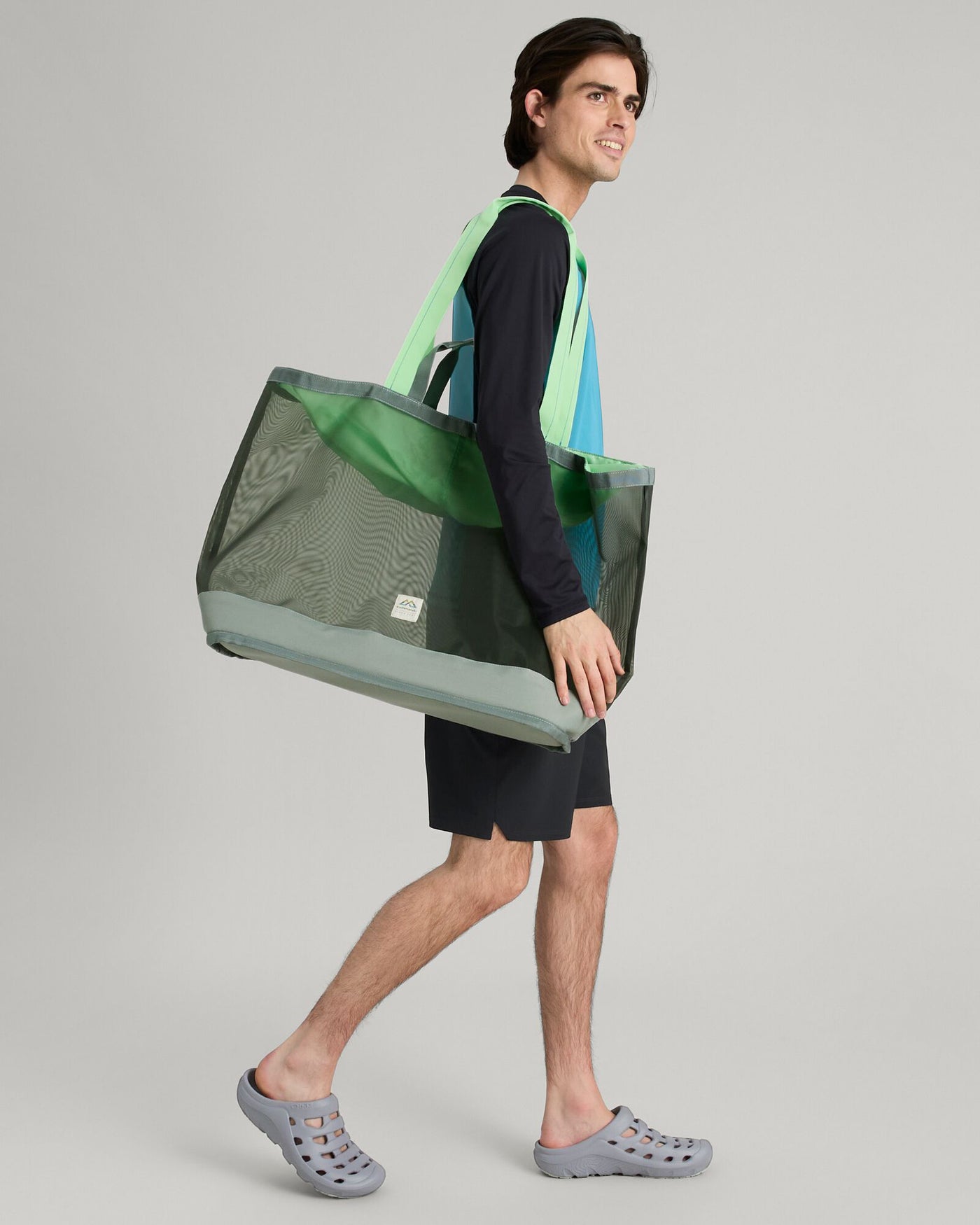 a1491_nz8_roamer_mesh_gear_tote_l_grey_d_1743630457000
