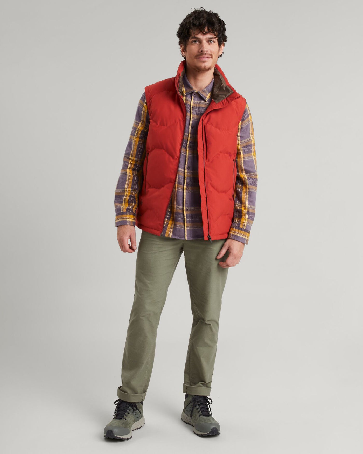 a1575_679_frisco_x_mens_down_vest_red_b_1743629570000