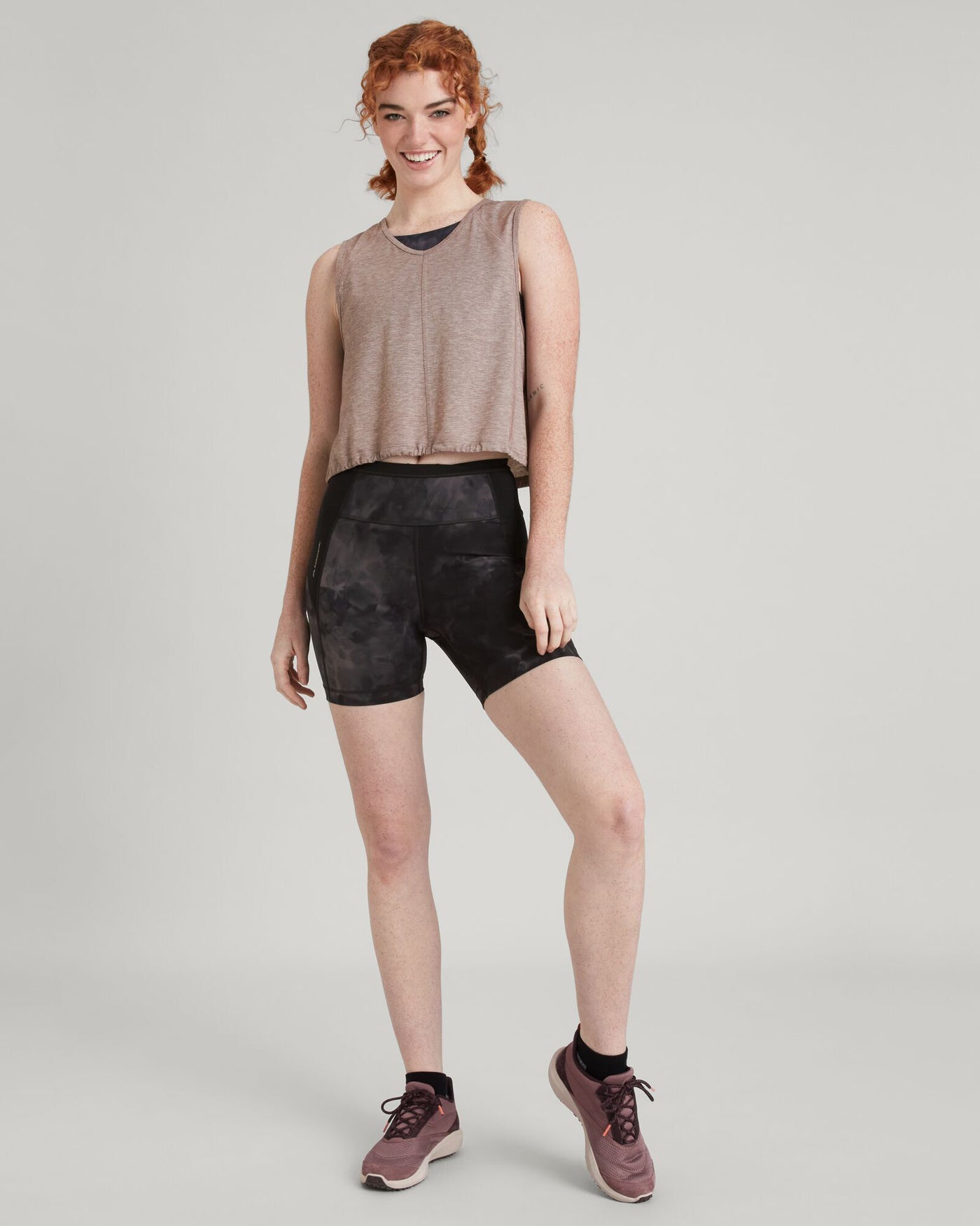 a1720_816_wdn_go_womens_ta_b_1743629459000