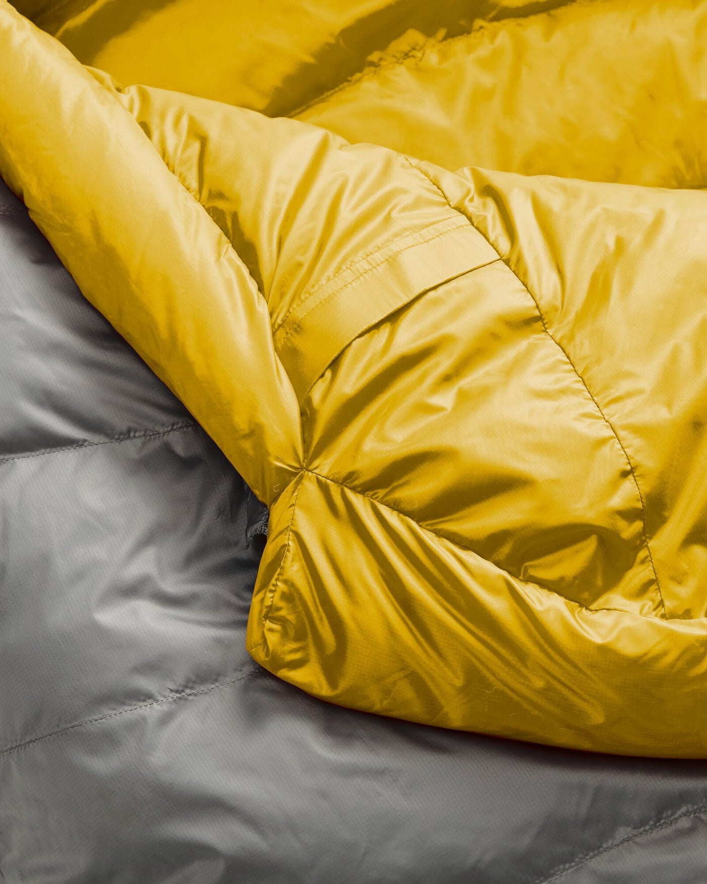 a1758_b88_seeker_0_sleeping_b_j_1743631287000
