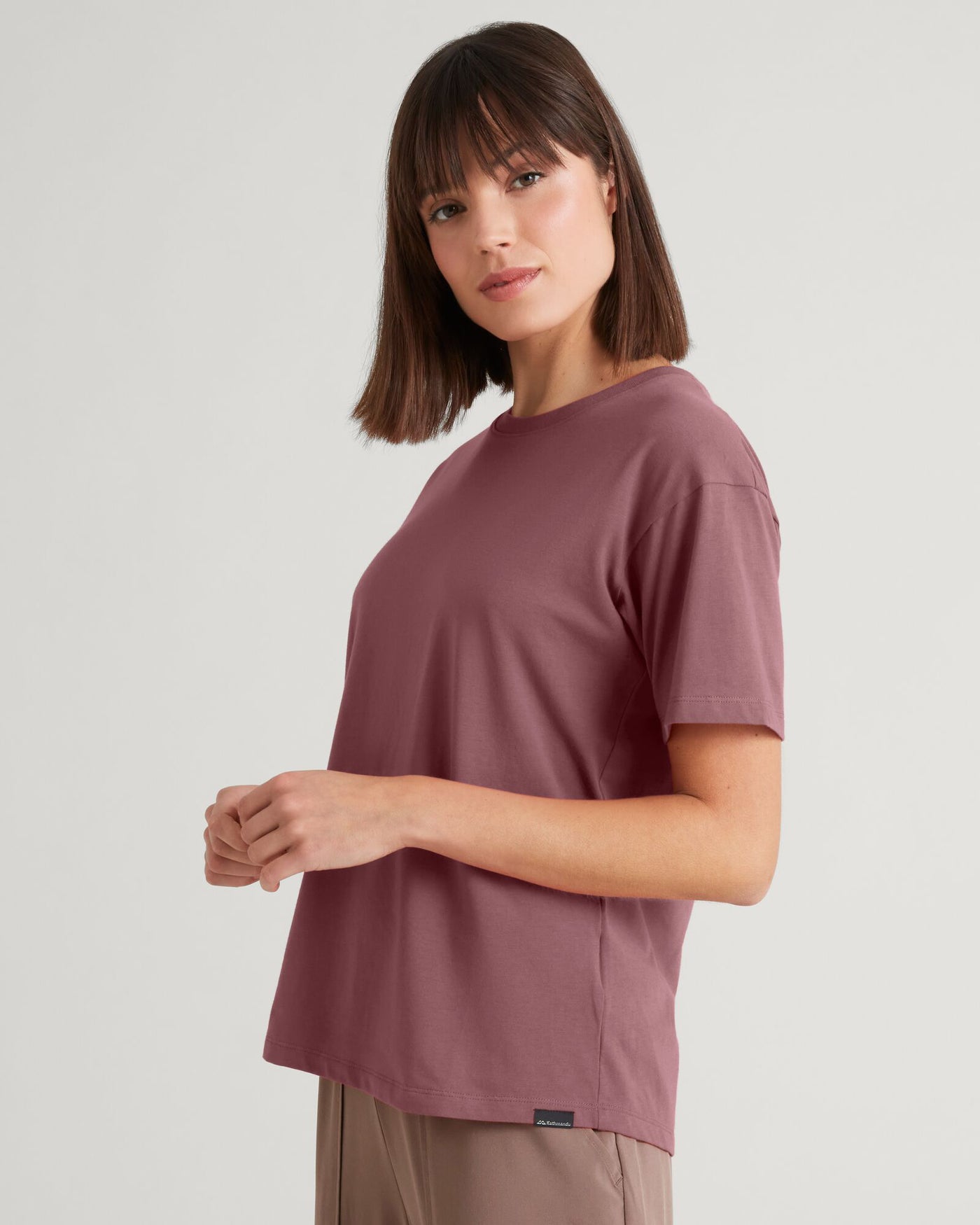 a1763_o8b_kmd_solid_womens_short_sleeve_tee_c_1743630421000