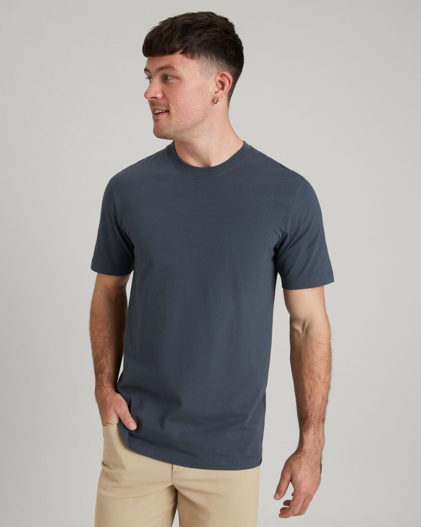 a1764_o4t_kmd_solid_mens_short_sleeve_a_1743629909000