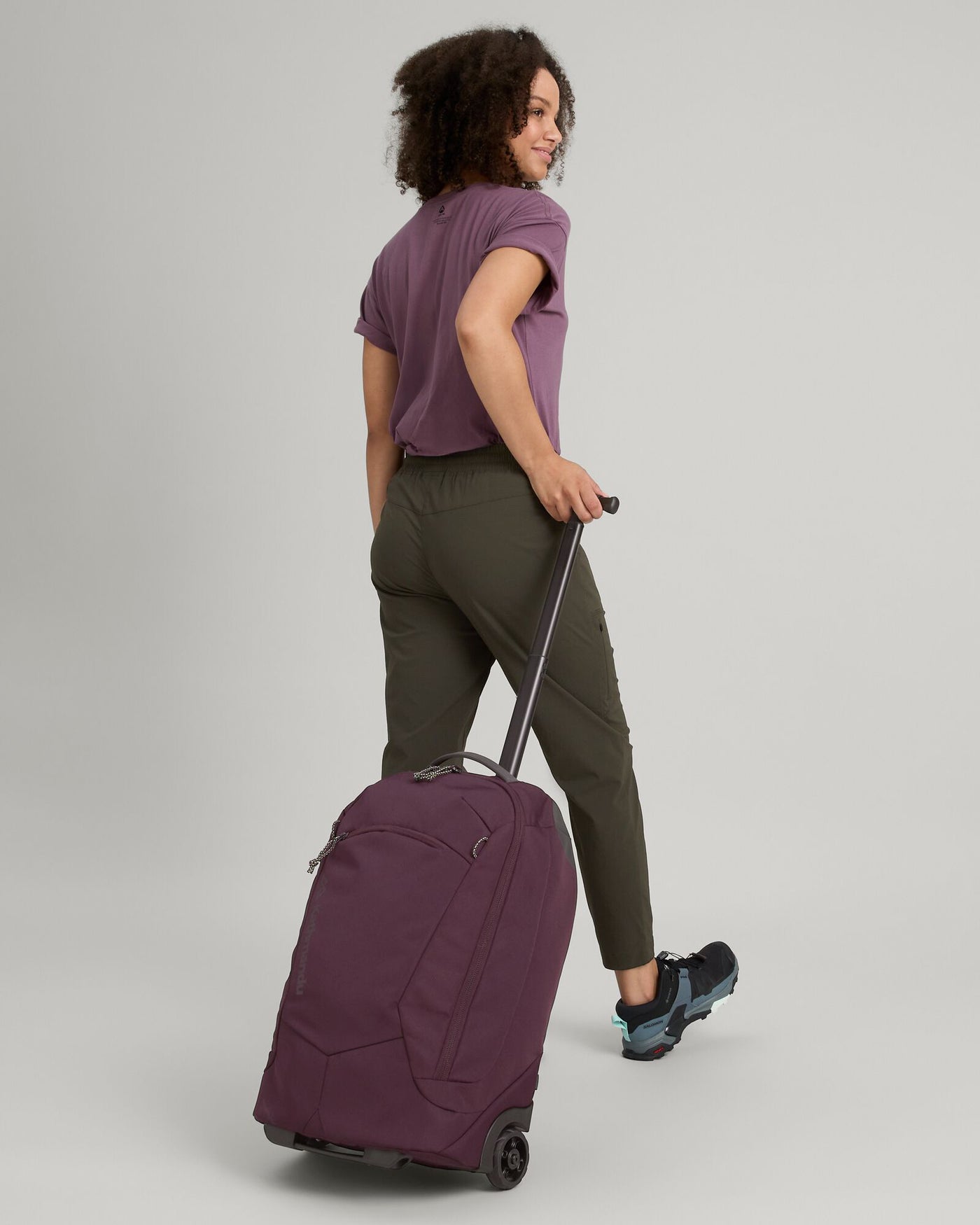 b0291_o89_hybrid_trolley_v3_32l_pu_b_1743629818000