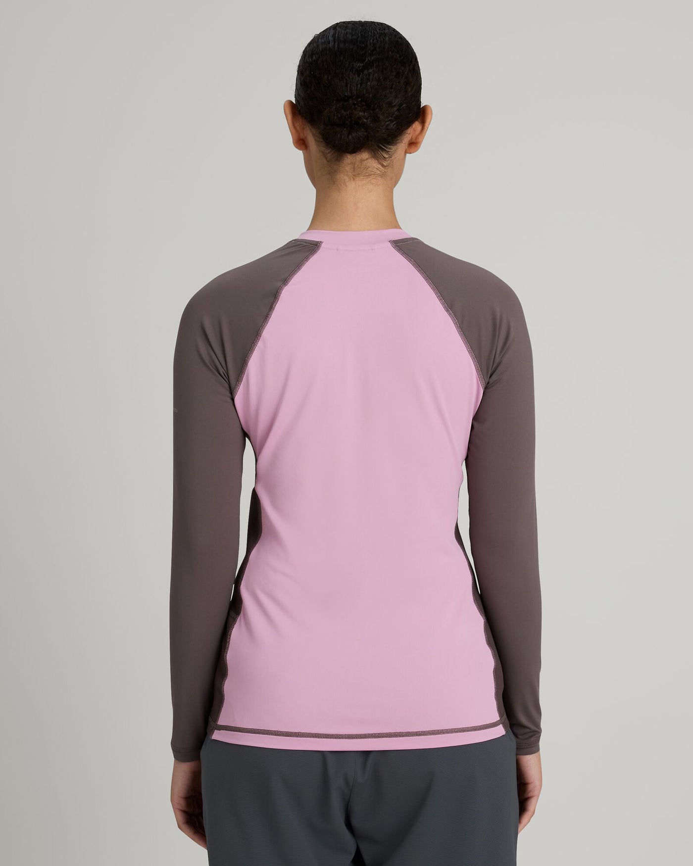 b0406_oe9_wtr_seeker_womens_splash_long_slee_d_1743629720000
