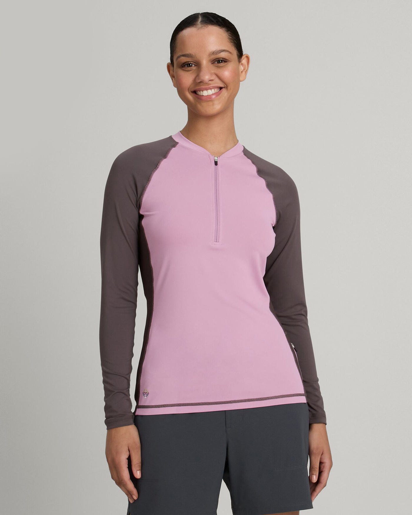 b0406_oe9_wtr_seeker_womens_splash_long_slee_f_1743629754000