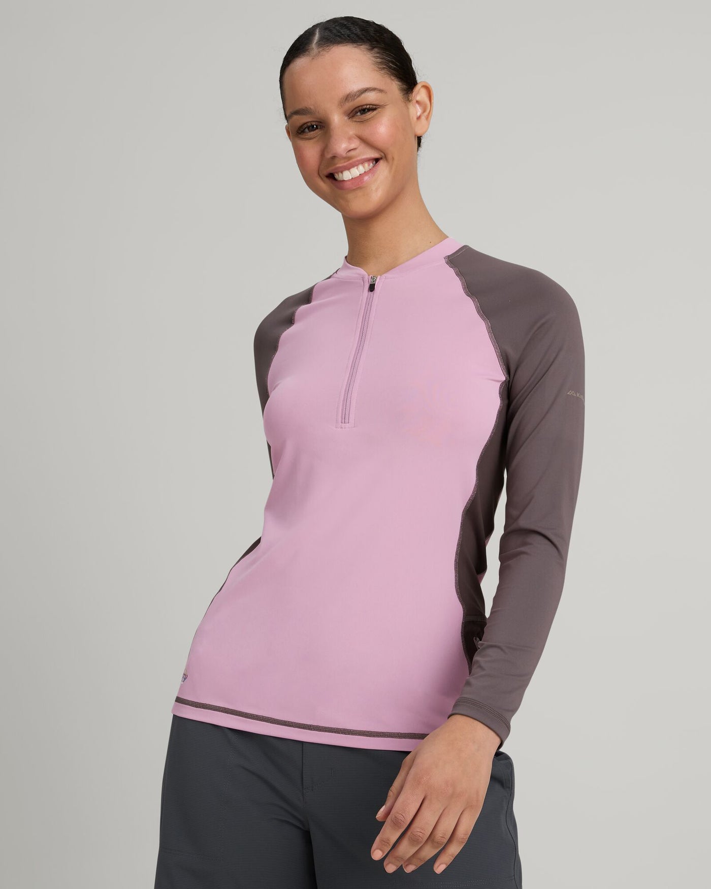 b0406_oe9_wtr_seeker_womens_splash_long_slee_l_1743630025000