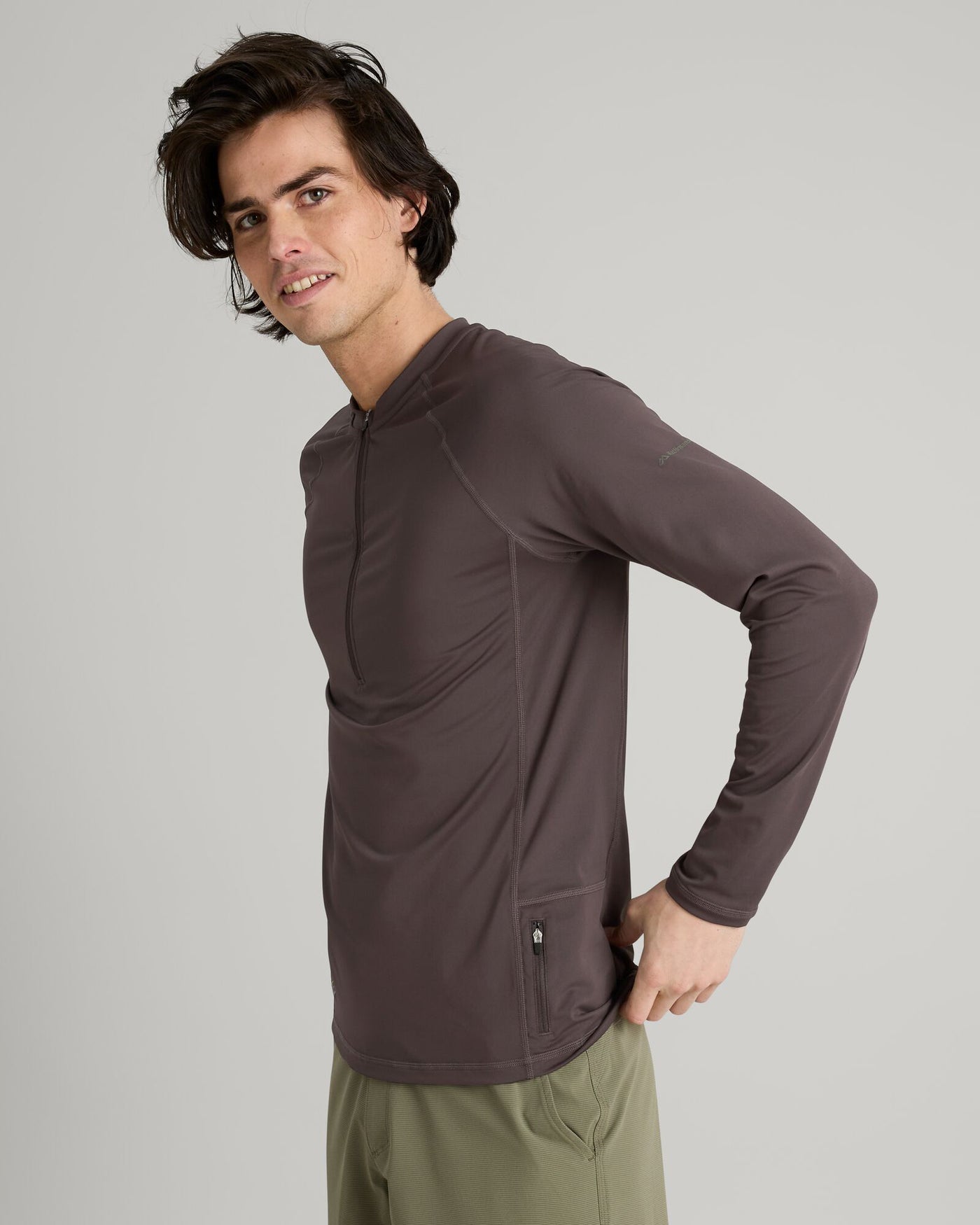 b0407_o4o_wtr_seeker_mens_splash_long_sleeve_top_brown_c_1743629958000