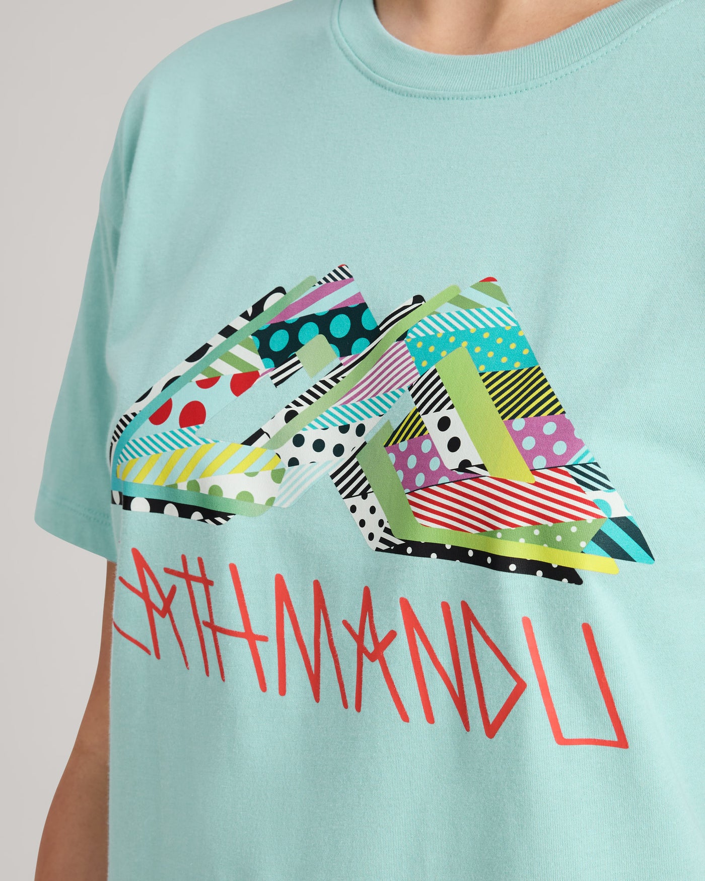b0499_od3_kmd_x_woodside_logo_womens_organic_cotton_short_sleeve_tee_gree_e_1743731496000