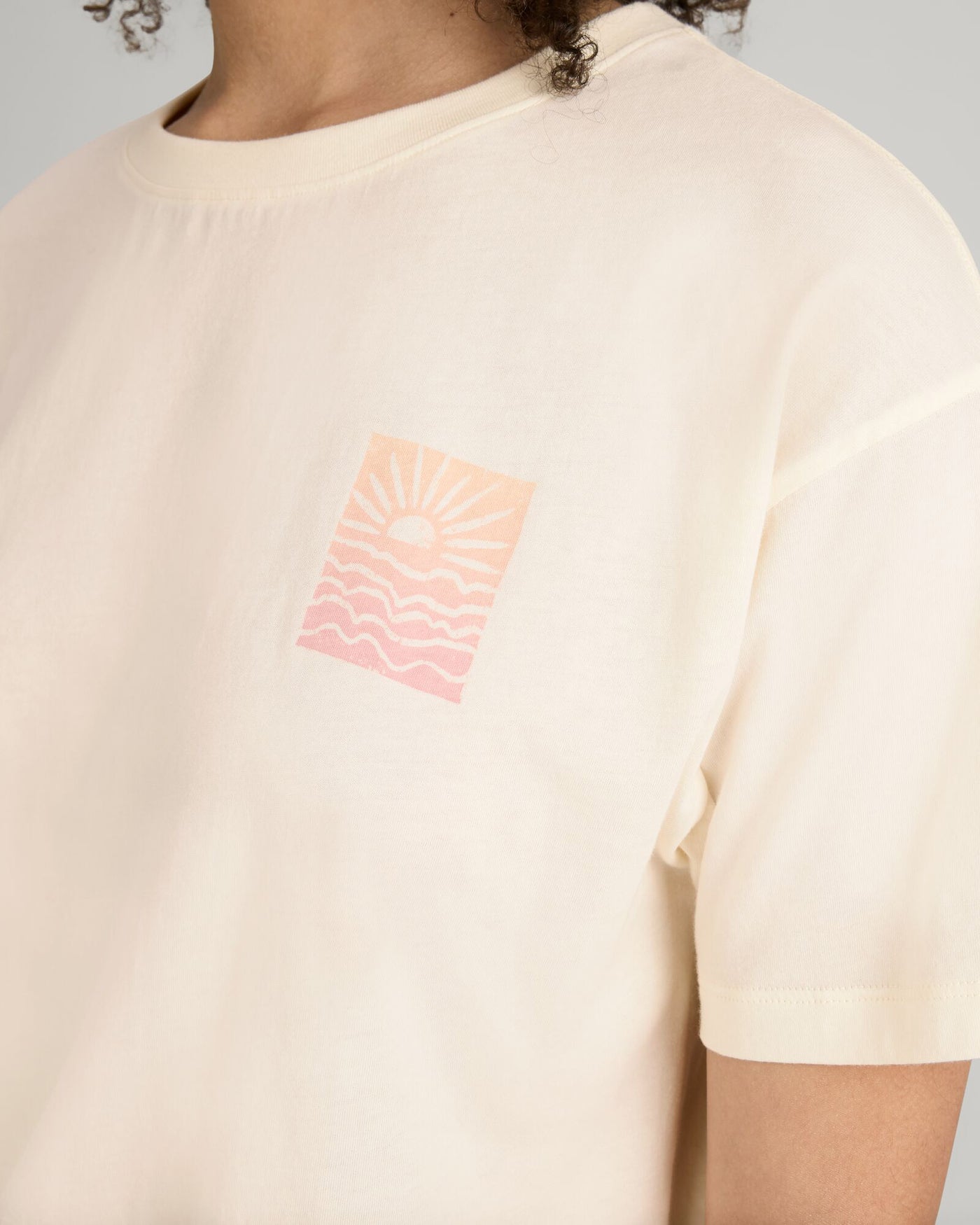 b0503_013_sunrise_flower_womens_organic_cotton_short_sleeve_tee_n_e_1743633585000