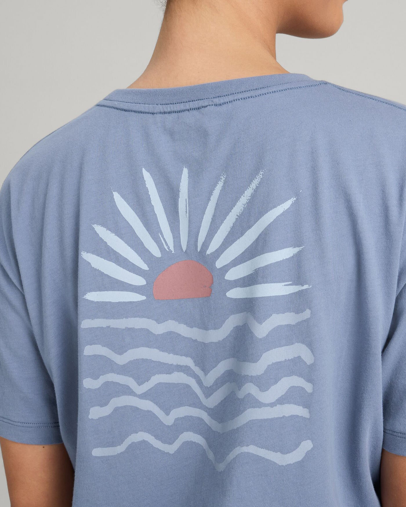 b0503_od9_sunrise_flower_womens_organic_cotton_short_sleeve_tee_purpl_l_1743633587000
