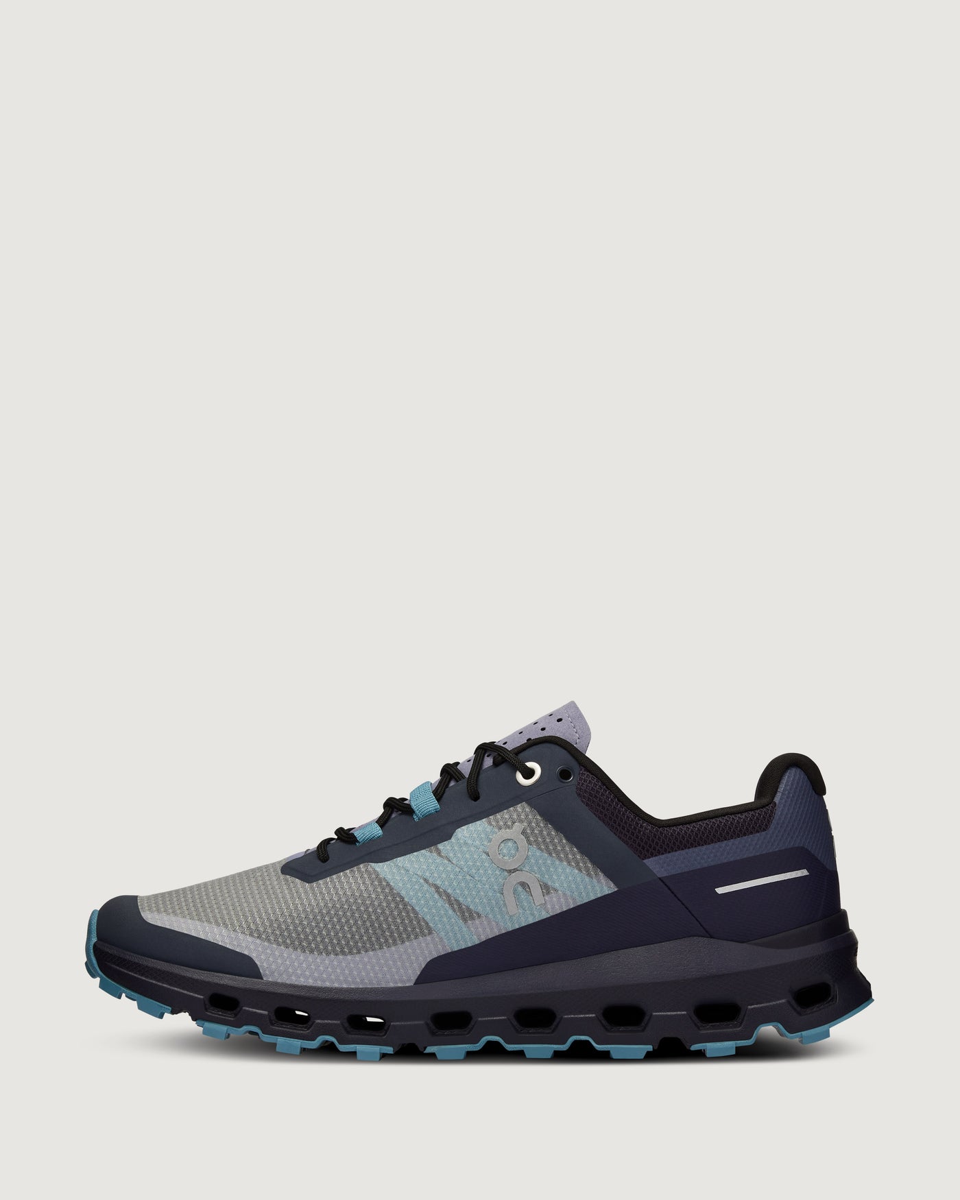 b0680_og0_onrunning_cloudvista_womens_b_c_1743731777000