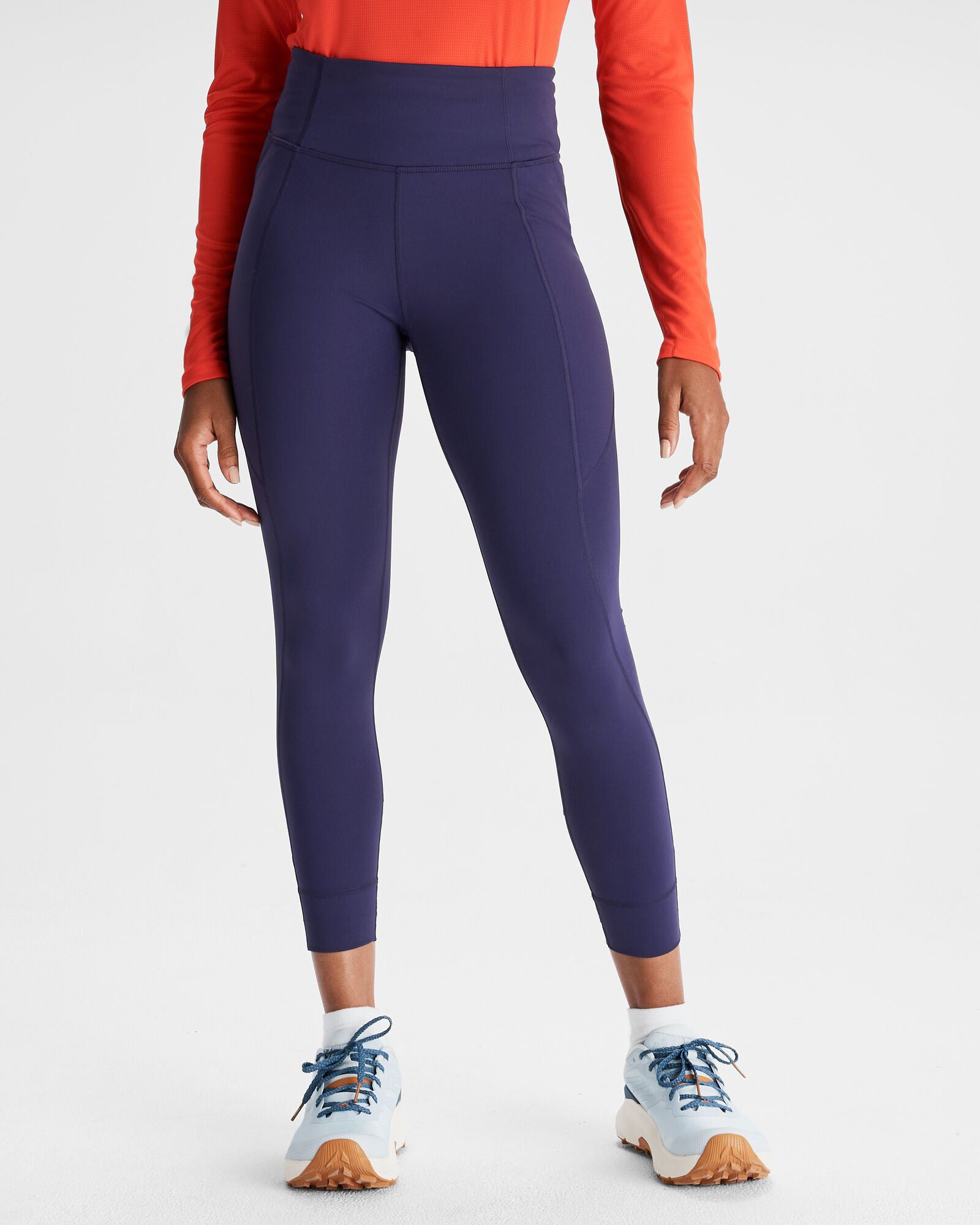 b0736_ofc_seeker_womens_7_8_legging_a_1743632939000