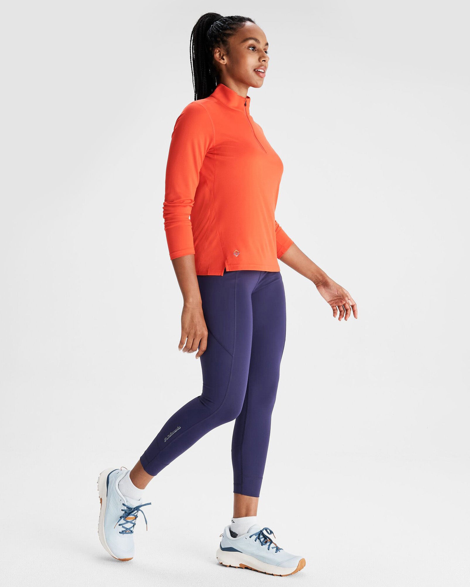b0736_ofc_seeker_womens_7_8_legging_b_1743632940000