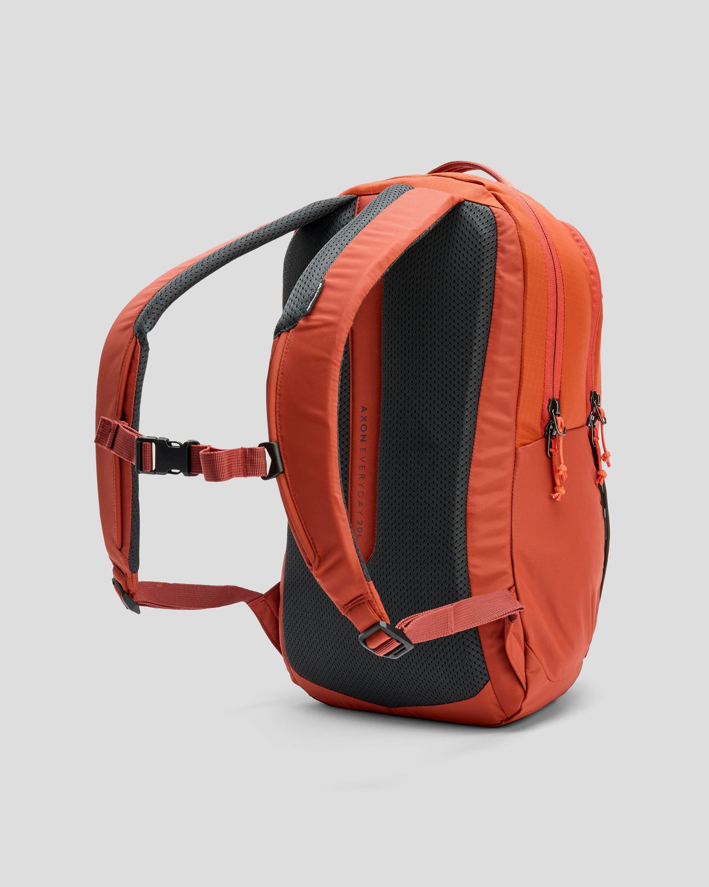 b0787_679_axon_everyday_backpack_2_e_1743630893000