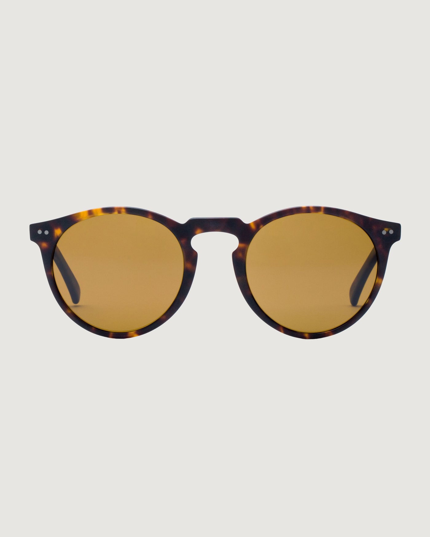 b0834_oit_otis_omar_x_sunglass_a_1743630833000
