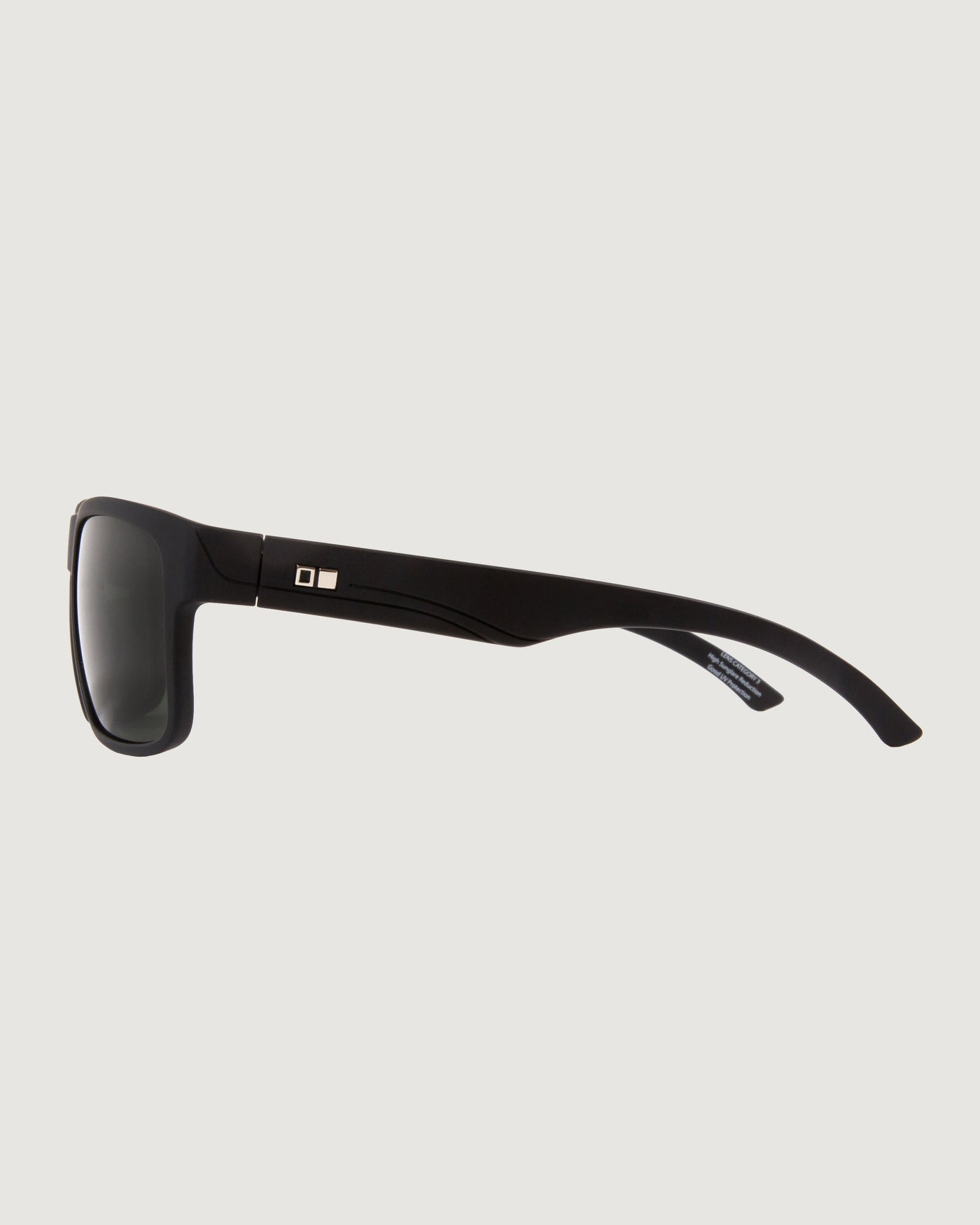 b0838_oiw_otis_rambler_sunglasses_bl_c_1743731816000