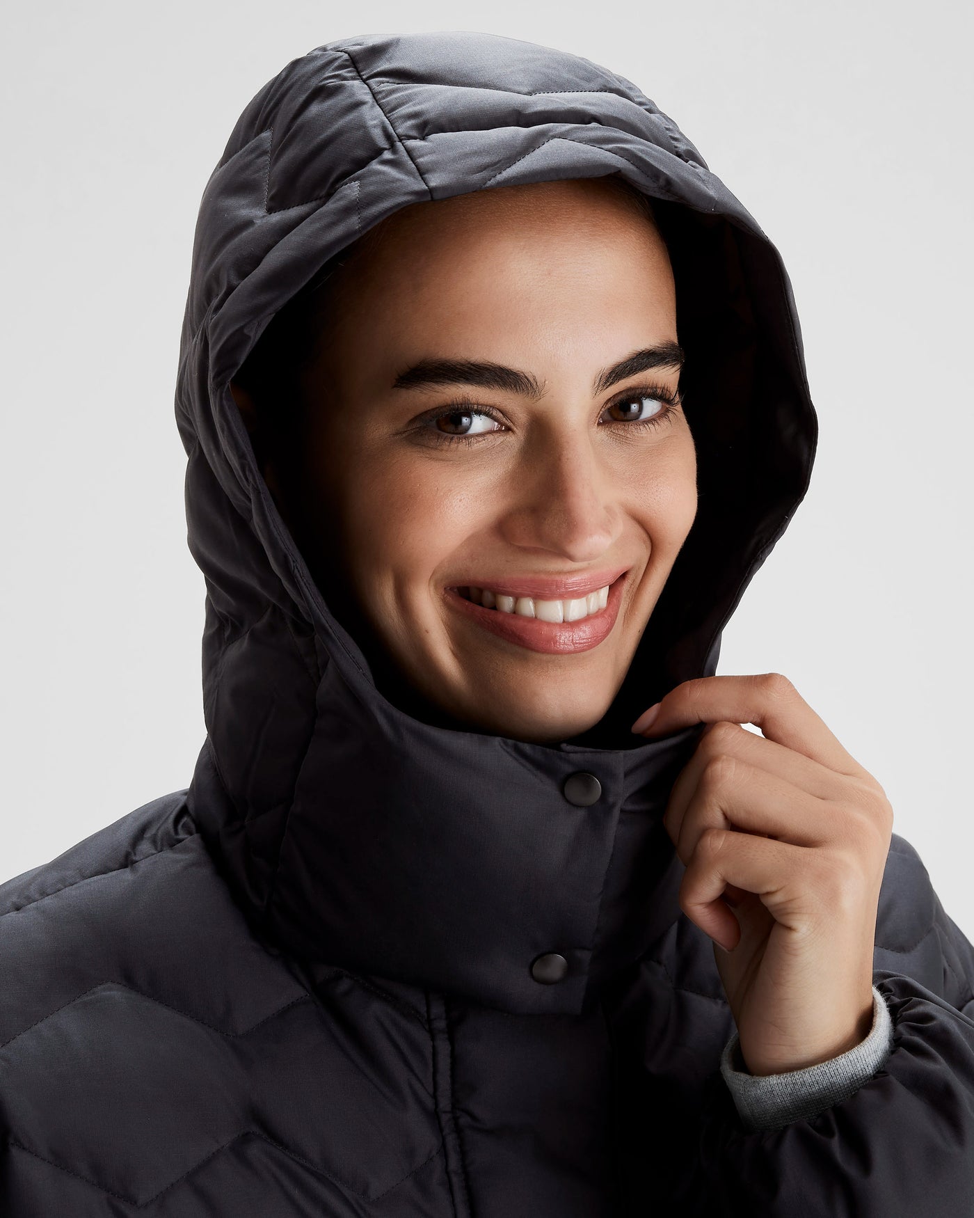 b0984_o4w_any_time_womens_down_hooded_parka_d_1743731856000