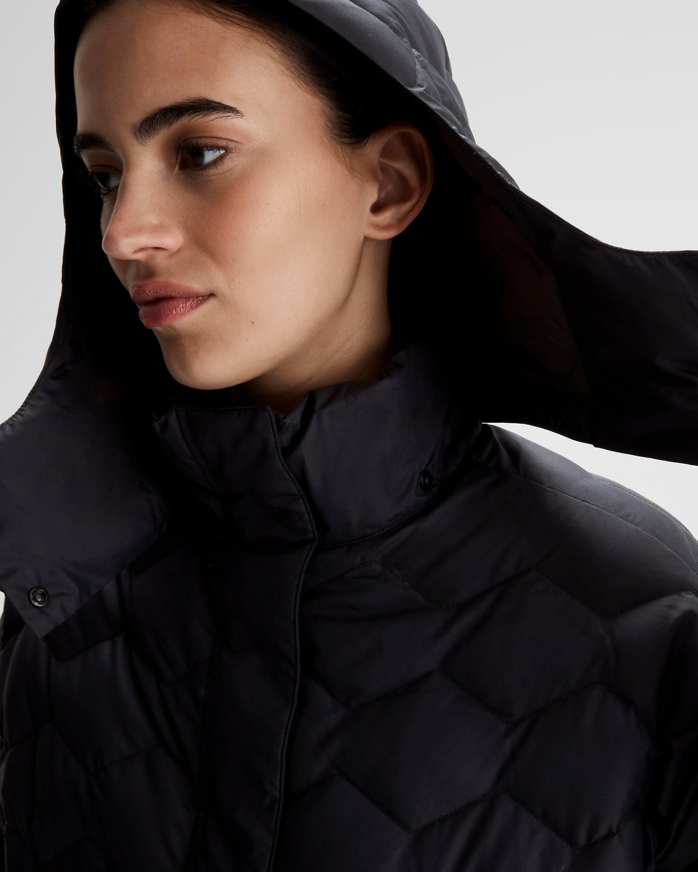 b0984_o4w_any_time_womens_down_hooded_parka_e_1743731857000