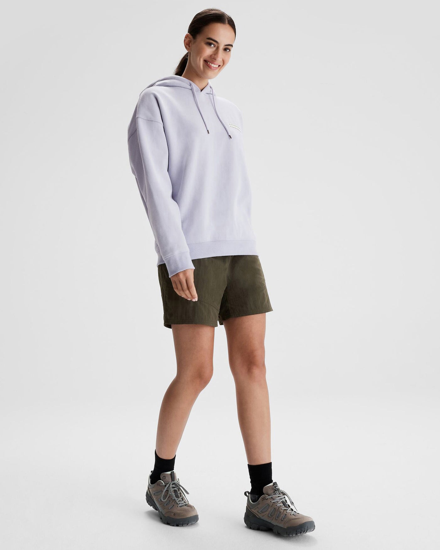 b0986_okq_logo_womens_heritage_bb_hoodi_b_1743632475000