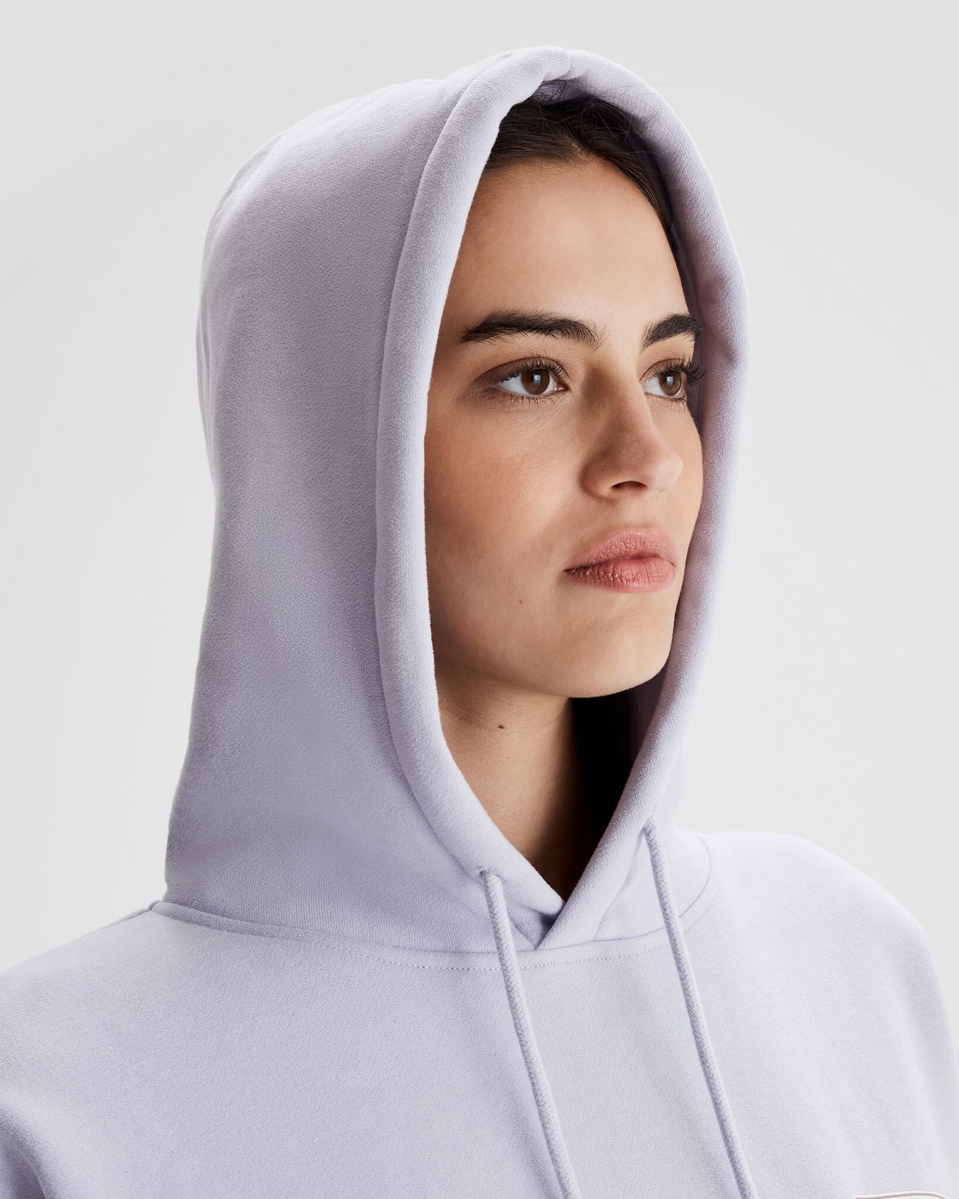 b0986_okq_logo_womens_heritage_bb_hoodi_d_1743632476000