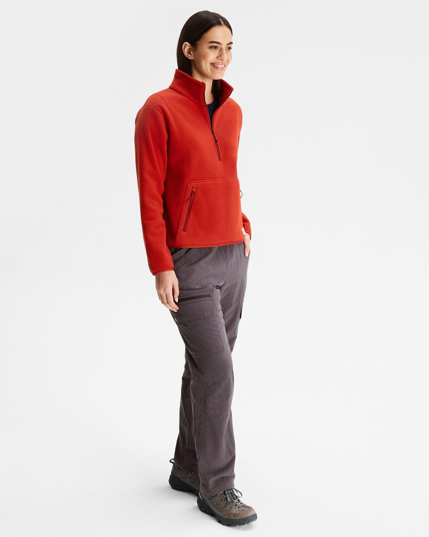 b1202_ofa_ridge_retro_200_primaloft_womens_pullov_b_1743632065000