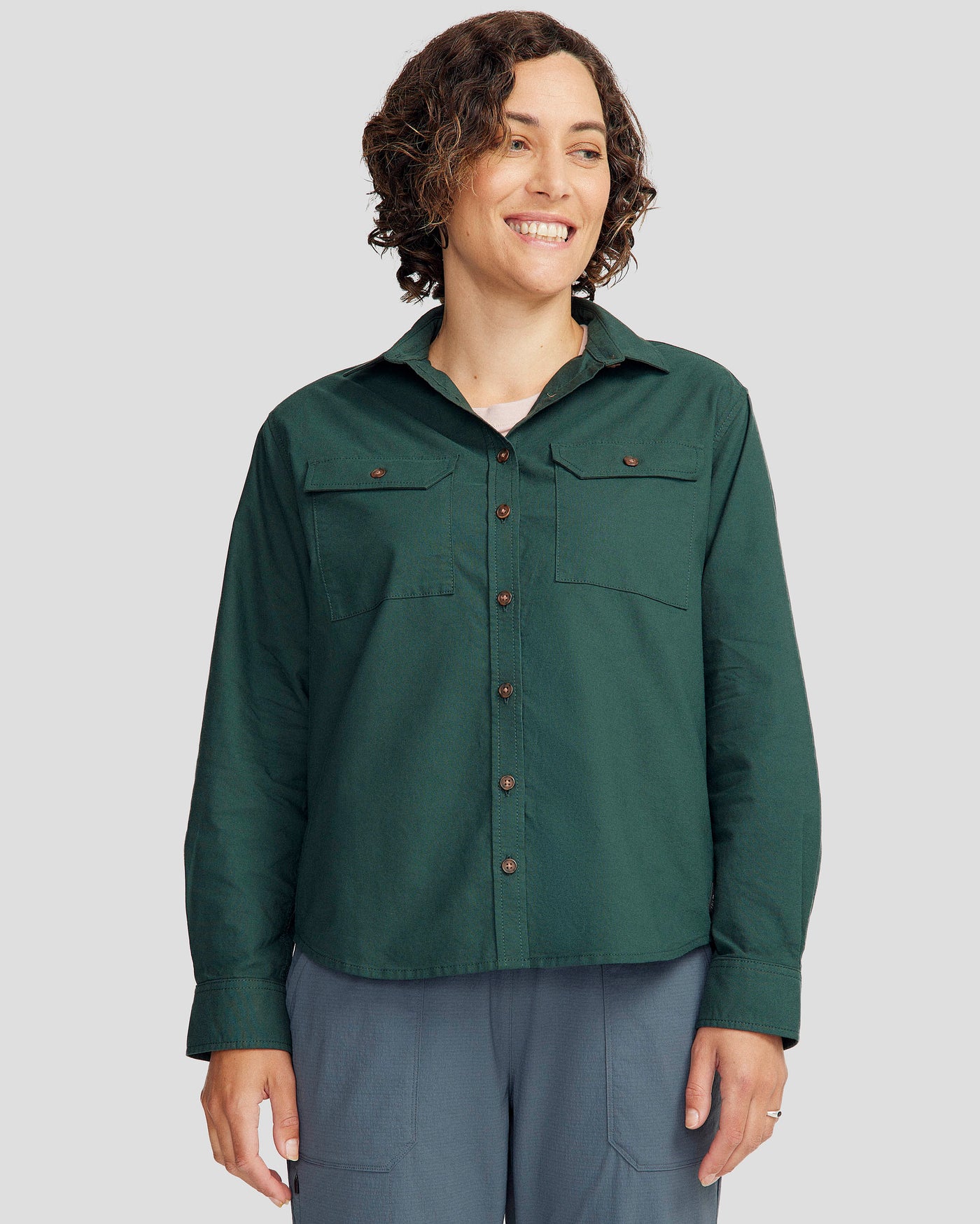 b1207_olh_vander_ht_womens_long_sleeve_shirt_a_1743629243000