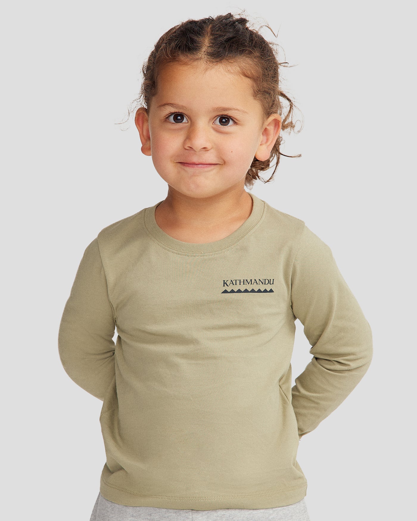 b1398_ojx_kids_heritage_logo_organic_cotton_long_sleeve_tee_green_m_a_1745458762000
