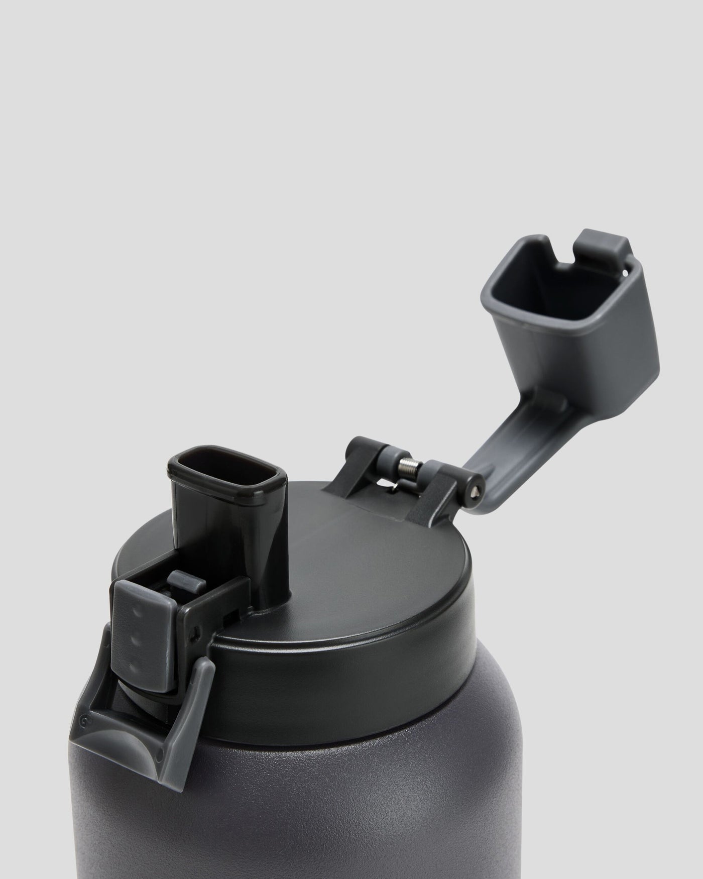 b1411_o4w_sip_mouth_insulated_1l_drink_bott_b_1743630727000