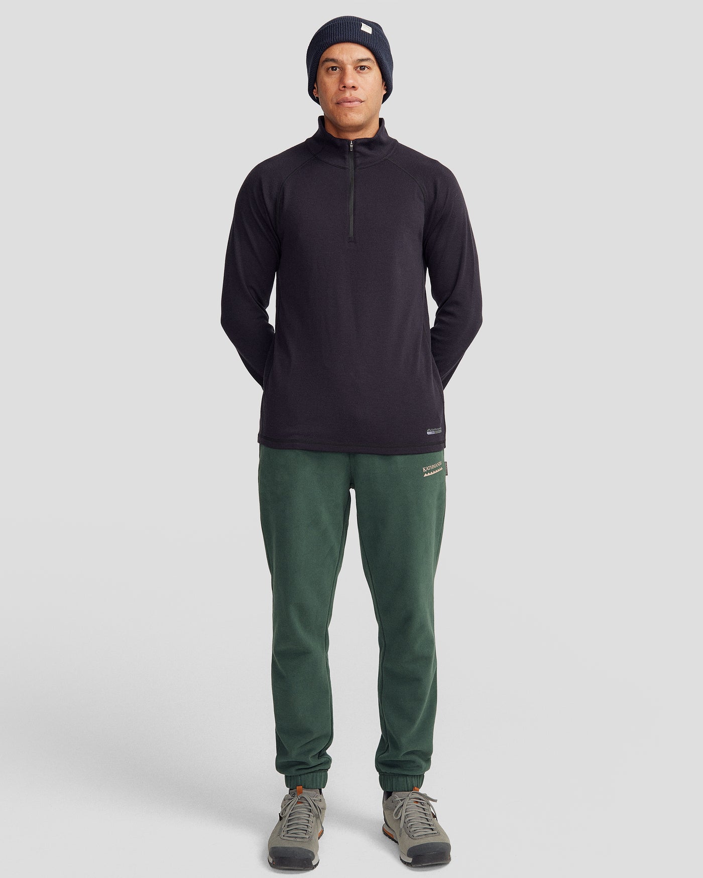 b1449_olh_mens_heritage_joggers_b_1744694180000