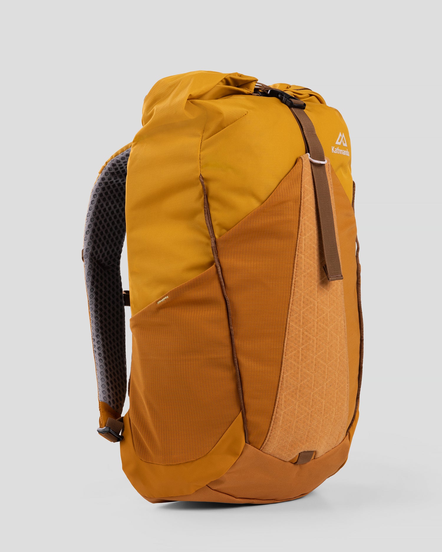 b1611_otm_trailhead_pack_20l_yellow_a_1600x2000_2a2e340_1756934152000